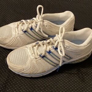 Adidas Boost 2 White Sneakers like new size 7.5